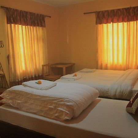 Kathmandu Village House מראה חיצוני תמונה